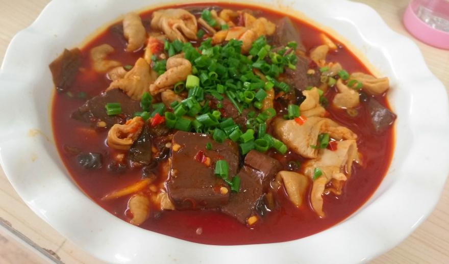 成都串串香培訓(xùn)學(xué)校哪家好？成都串串香培訓(xùn)哪個(gè)好？