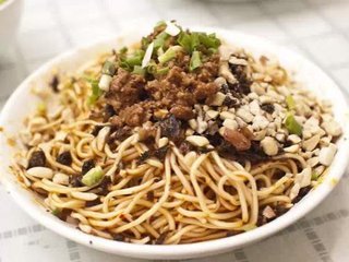 成都面食培訓(xùn)：特色宜賓燃面你學(xué)到了嗎？