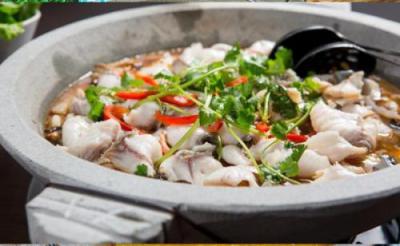  四川石鍋魚技術(shù)培訓(xùn)多少錢？掌握每種原料的烹飪方法