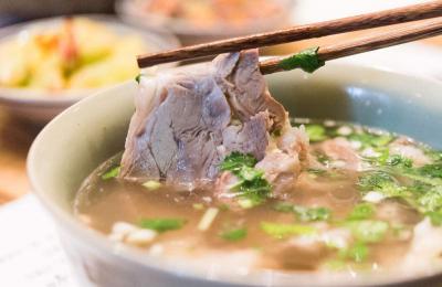 四川學(xué)湯鍋技術(shù)做法哪里好？不添加任何添加劑