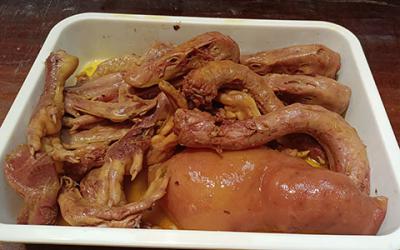 正宗現(xiàn)撈鹵菜教學(xué)哪里味道好？正宗鹵菜培訓(xùn)學(xué)校