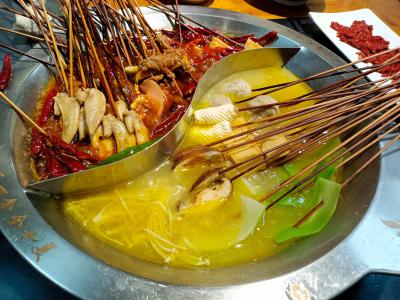 成都串串香培訓(xùn)學(xué)校有哪些地方好？正宗串串香培訓(xùn)機(jī)構(gòu)