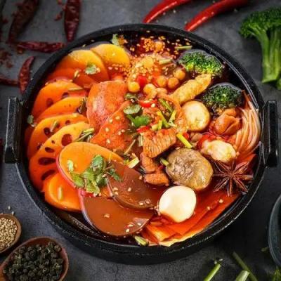哪里有學(xué)冒菜技術(shù)培訓(xùn)？如何選擇冒菜制作培訓(xùn)中心