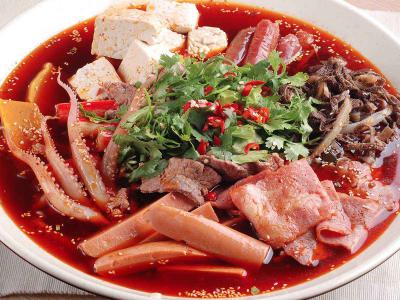 冒菜培訓(xùn)班一般多少錢？如何選擇正宗冒菜培訓(xùn)機(jī)構(gòu)